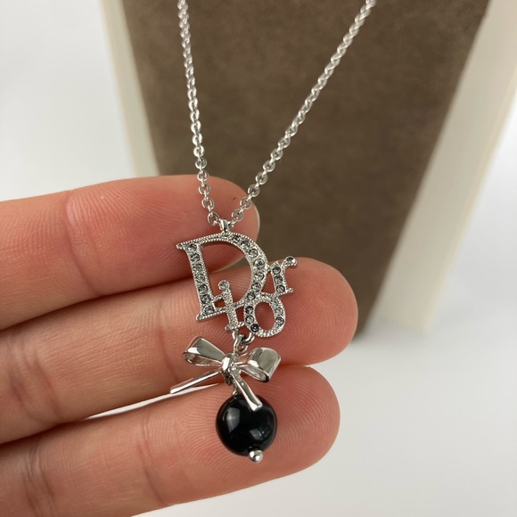 🚫SOLD🚫Dior Bow Crystal Logo Necklace - Picture 3 of 7